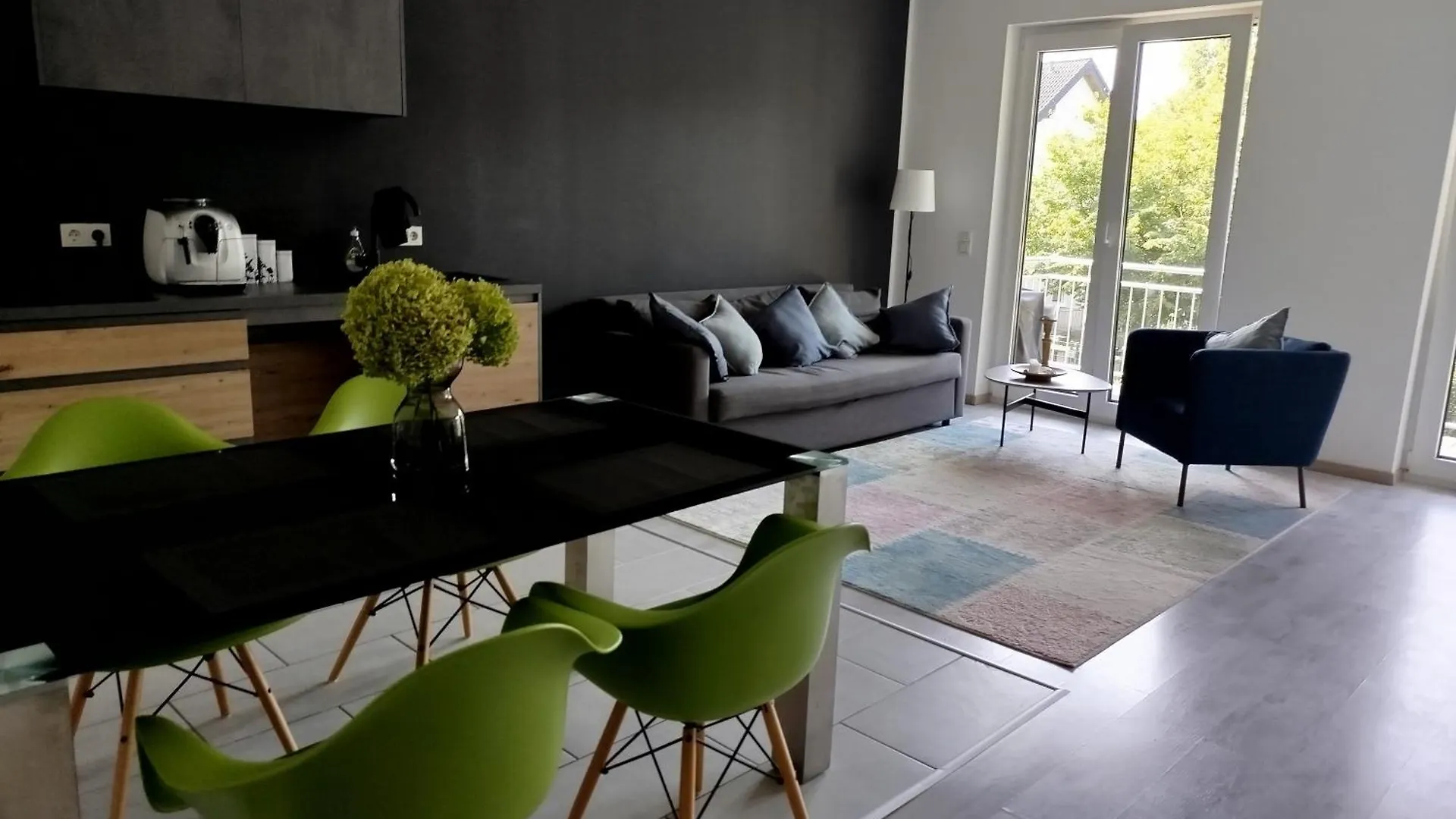 Moderne Ferienwohnung In Niederkassel Apartment
