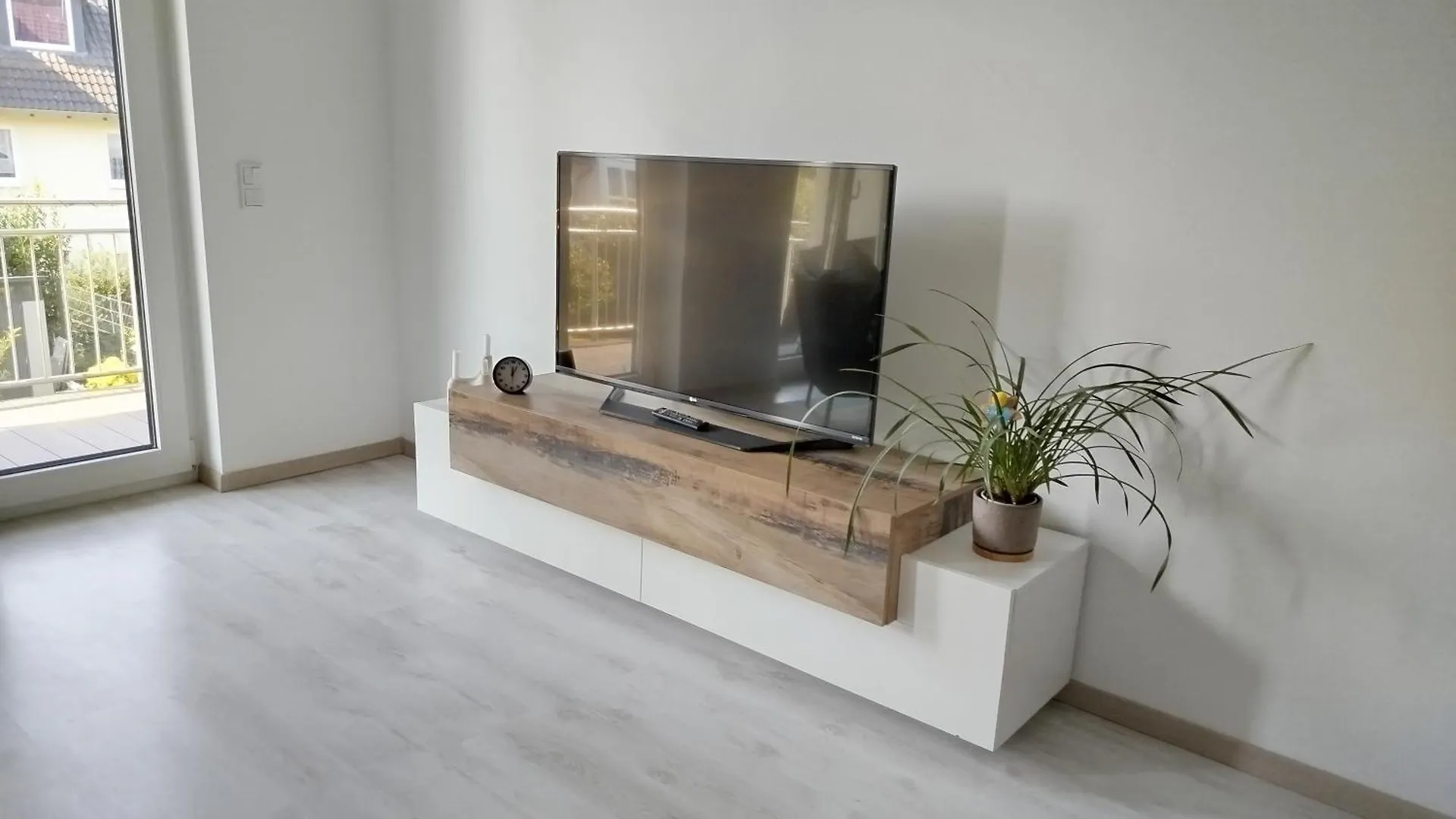 Moderne Ferienwohnung In Niederkassel