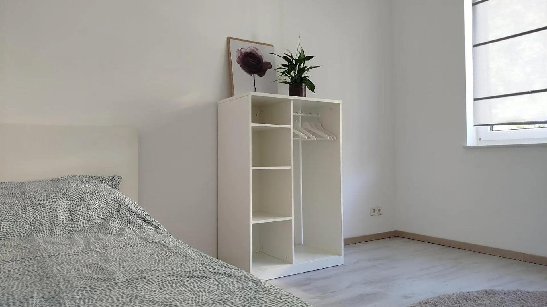 Moderne Ferienwohnung In Niederkassel 0*,  Germany
